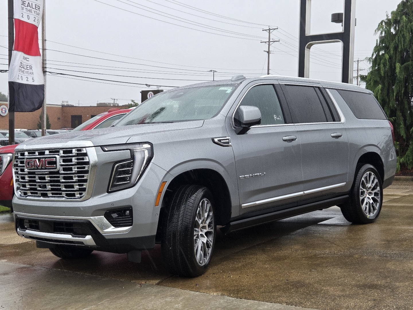 New 2026 GMC Yukon XL Denali w/ Denali Reserve Package AWD/4WD image 16