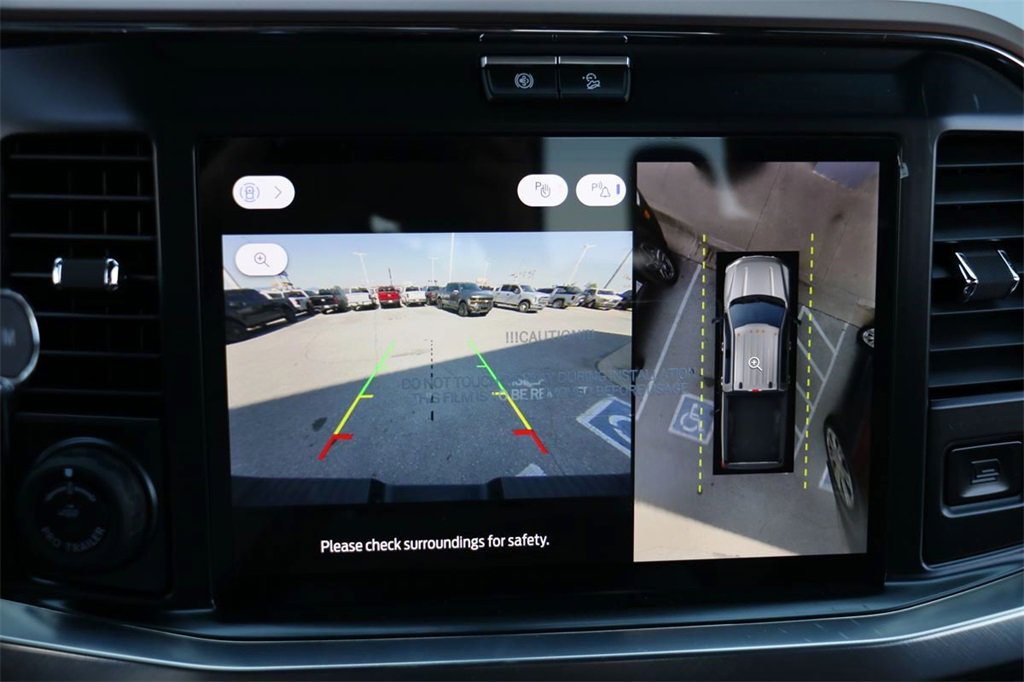 New 2026 Ford F350 King Ranch w/ FX4 Off-Road Package image 17