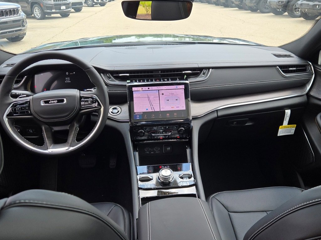 New 2025 Jeep Grand Cherokee L Overland w/ Trailer Tow Package image 21