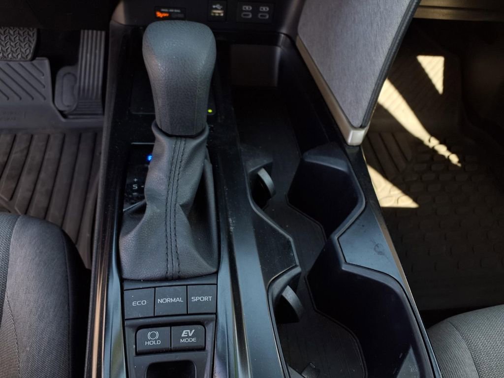 Certified 2025 Toyota Camry LE image 12