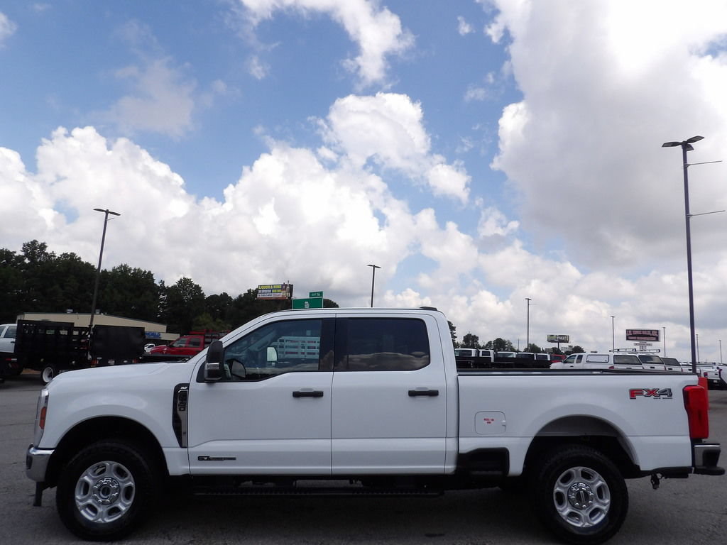 Used 2025 Ford F250 XLT w/ FX4 Off-Road Package AWD/4WD image 60