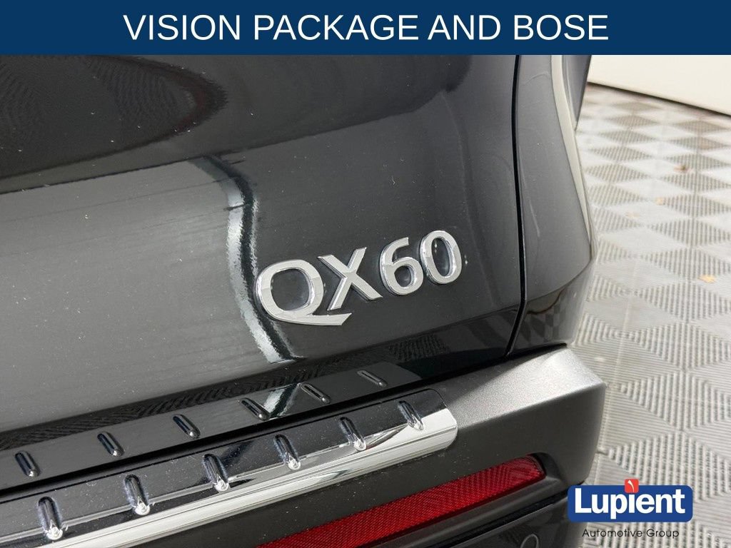Used 2023 INFINITI QX60 Sensory w/ Vision Package AWD/4WD image 8