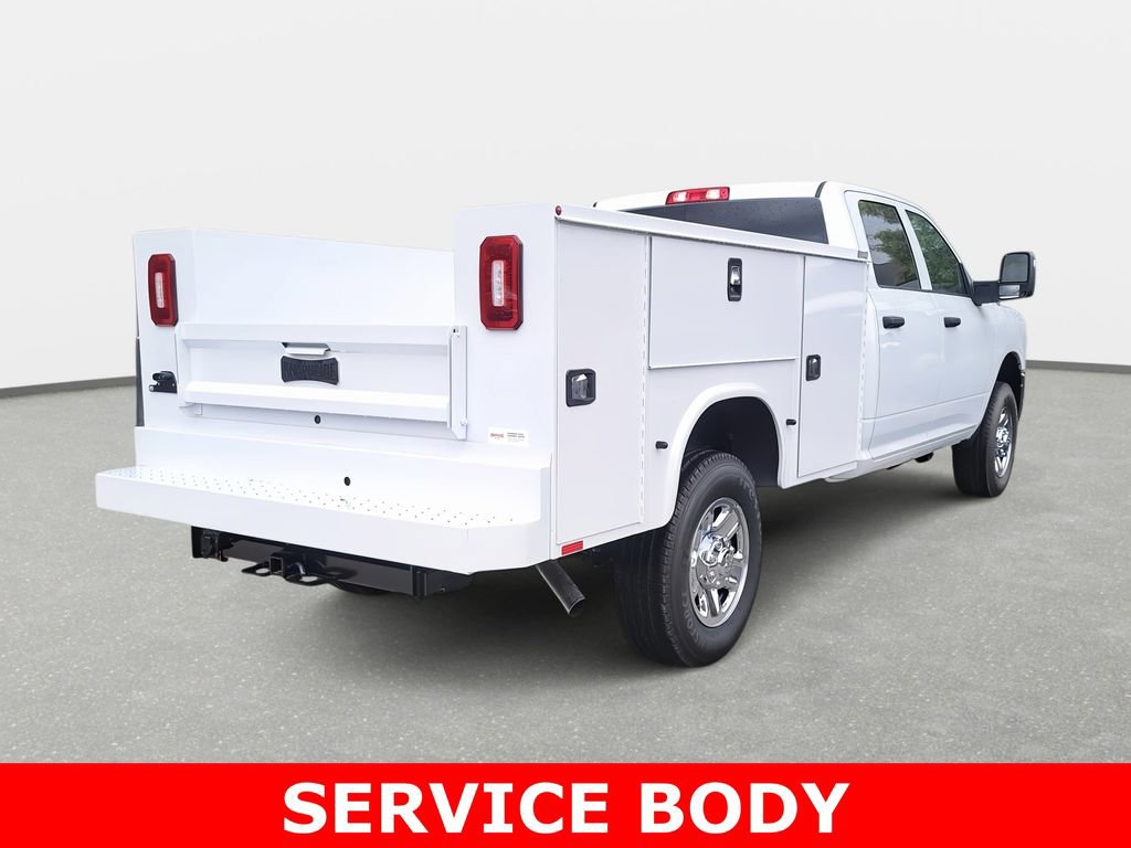 Used 2024 RAM 2500 Tradesman w/ Chrome Appearance Group image 5