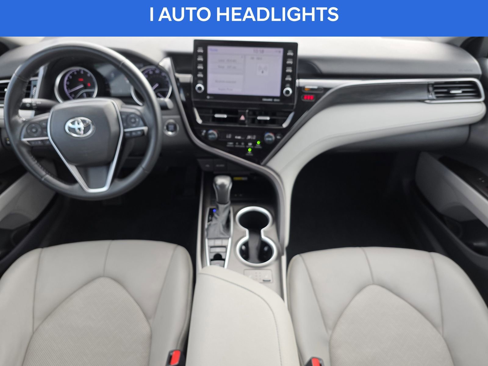 Used 2023 Toyota Camry XLE image 13