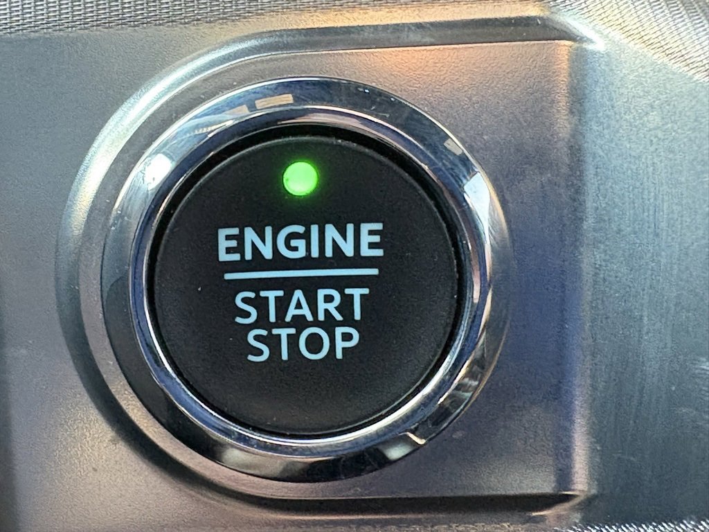 Used 2023 Ford F150 Raptor image 48