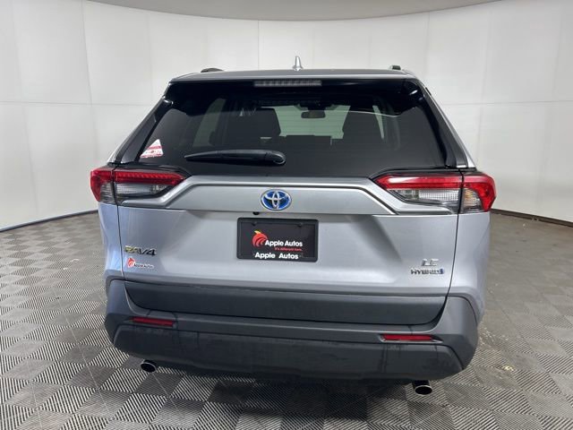 Used 2023 Toyota RAV4 LE AWD/4WD image 5