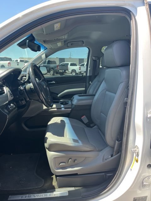 Used 2018 Chevrolet Suburban LT AWD/4WD image 33