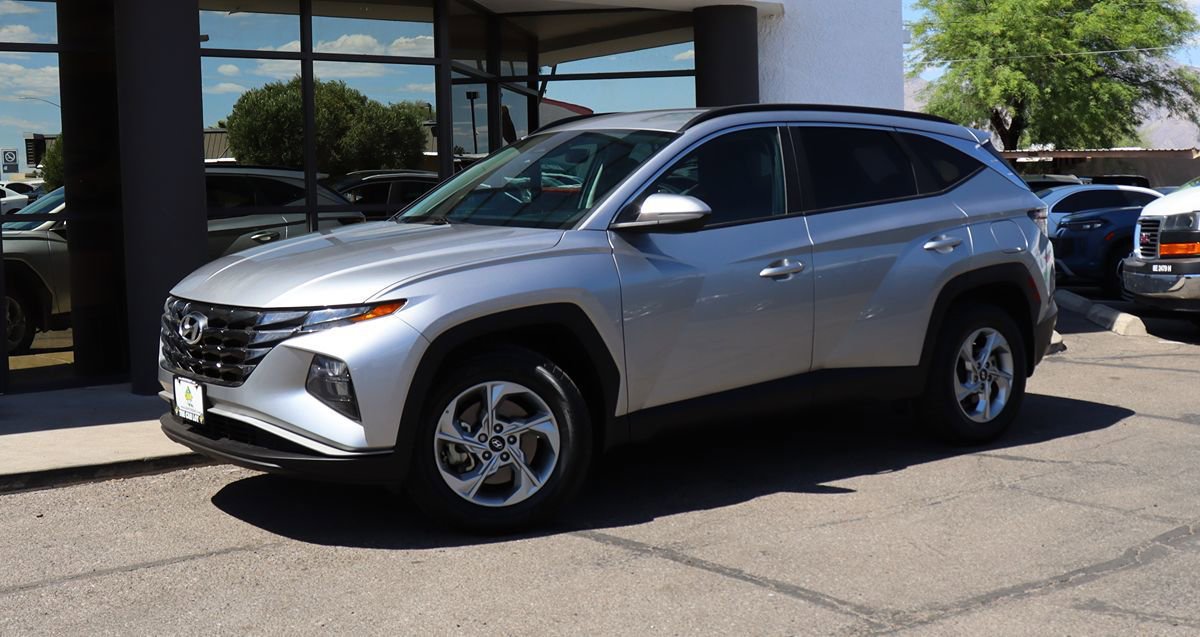 Used 2023 Hyundai Tucson SEL AWD/4WD image 3