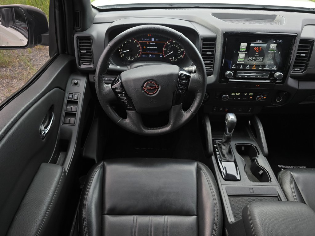 Used 2022 Nissan Frontier PRO-4X AWD/4WD image 18
