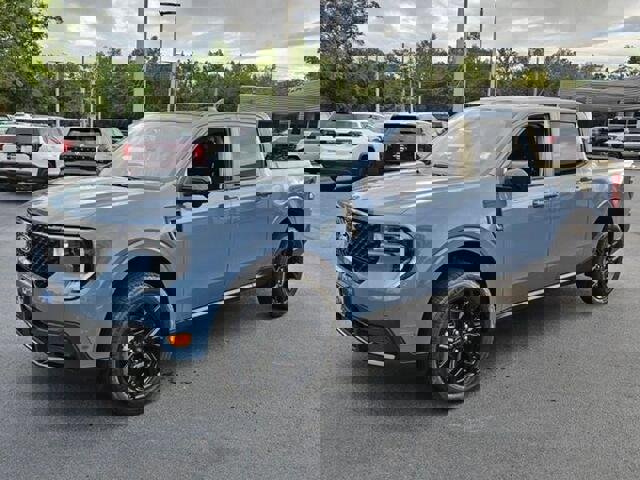 New 2025 Ford Maverick Lariat w/ Black Appearance Package image 35