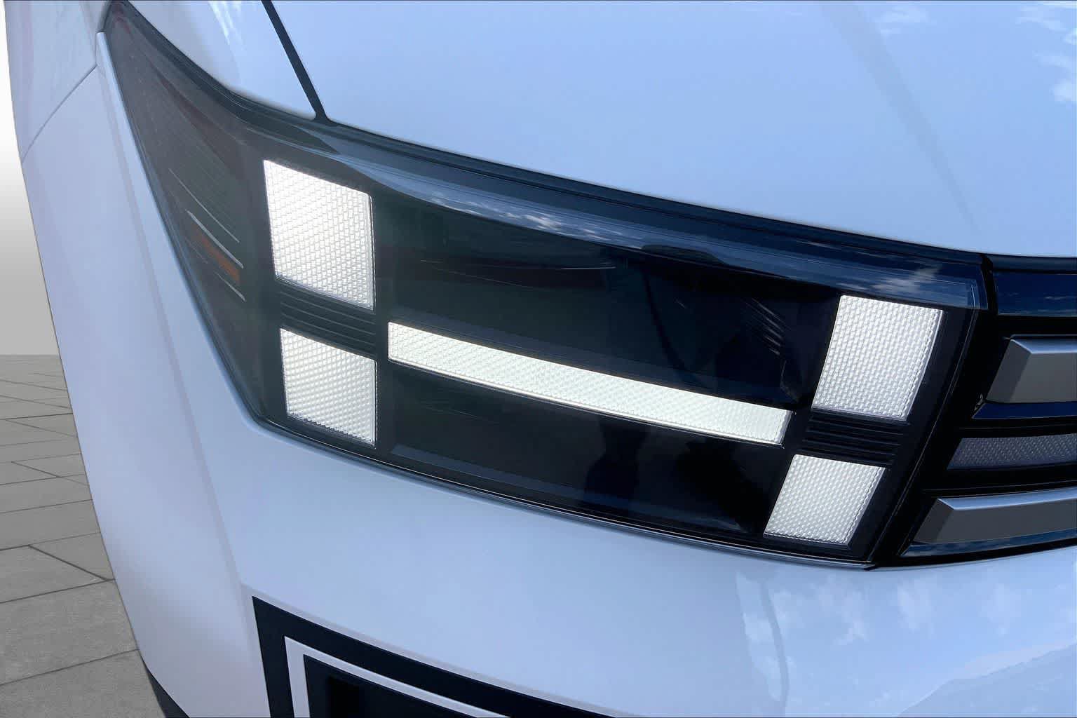 New 2027 Hyundai Santa Fe SE AWD/4WD image 13
