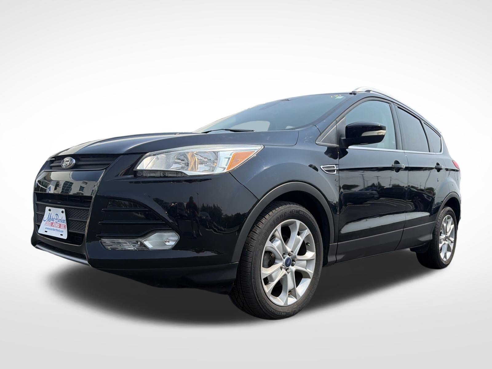 Used 2016 Ford Escape Titanium FWD image 2