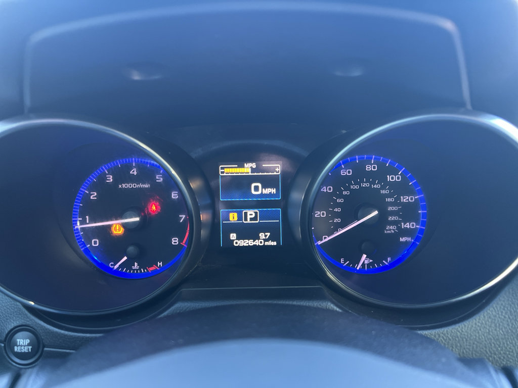 Used 2015 Subaru Legacy 2.5i Premium w/ Moonroof Package AWD/4WD image 12