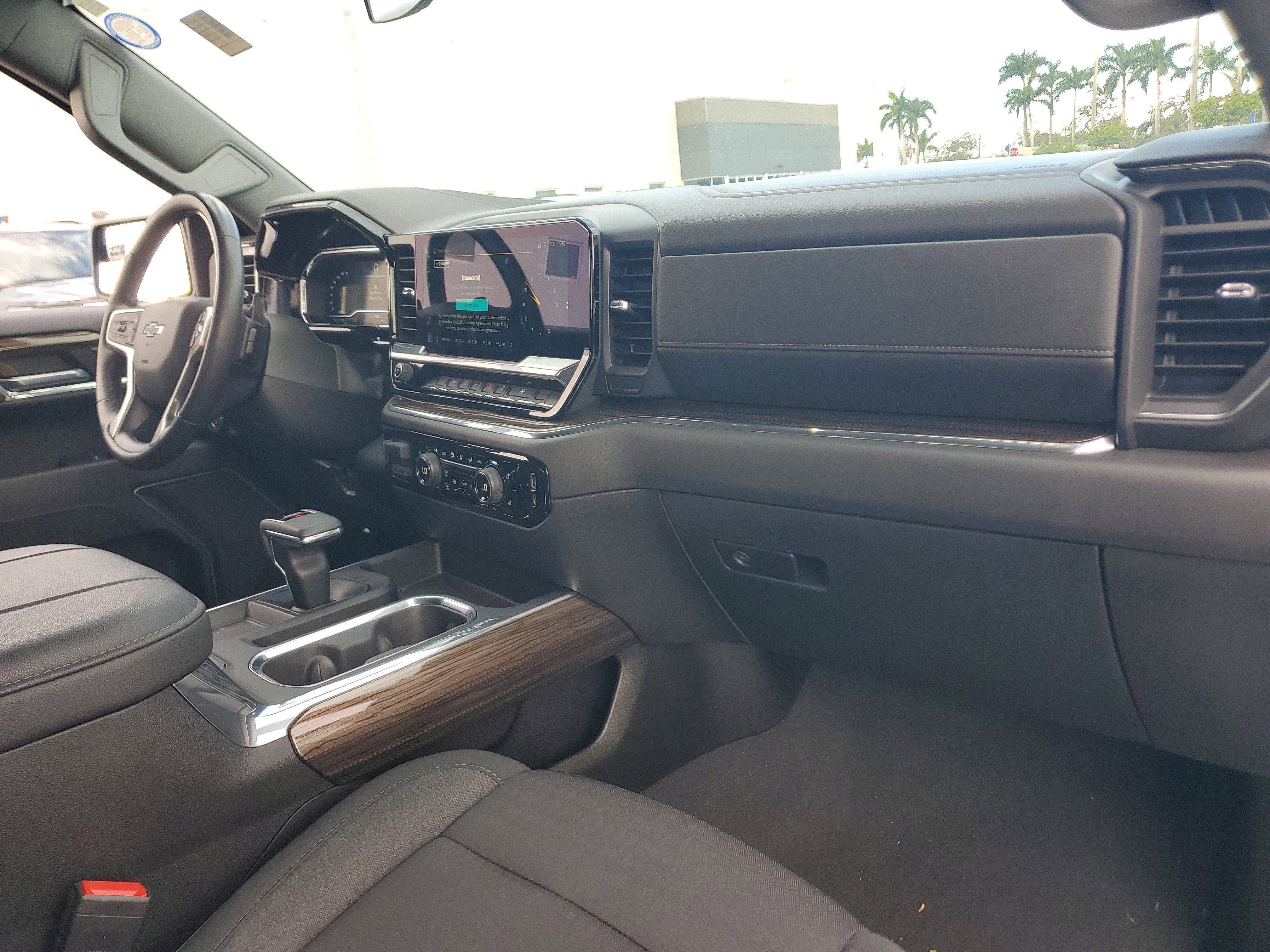 Used 2023 Chevrolet Silverado 1500 RST image 16