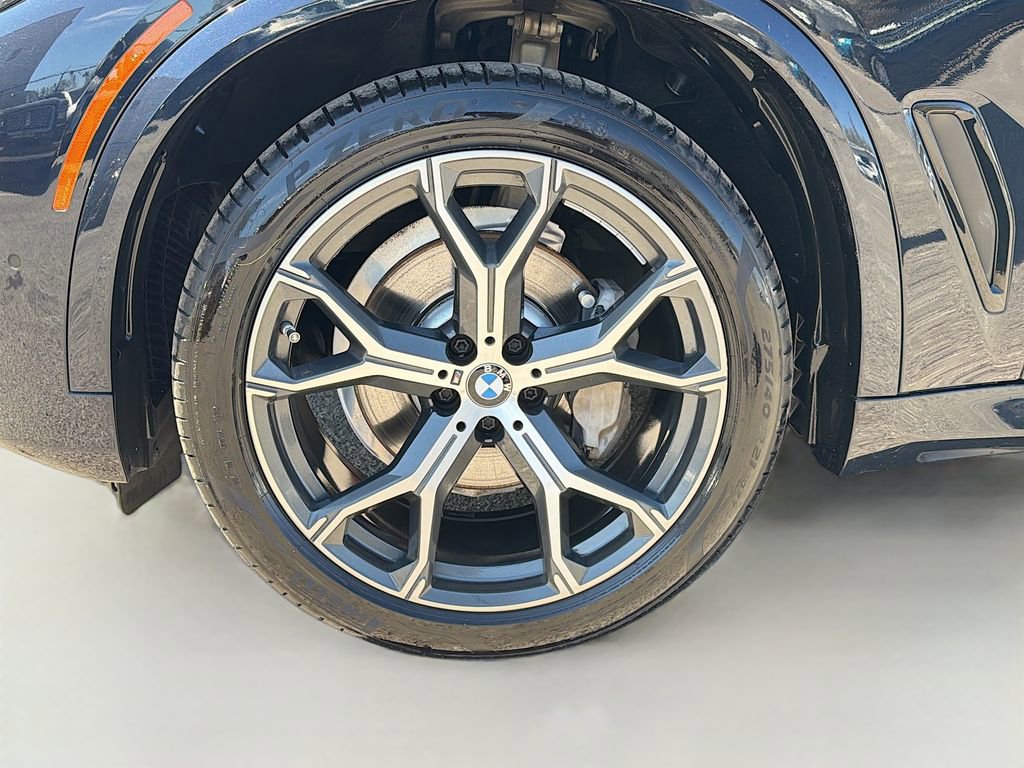 Used 2021 BMW X5 sDrive40i w/ M Sport Package image 42