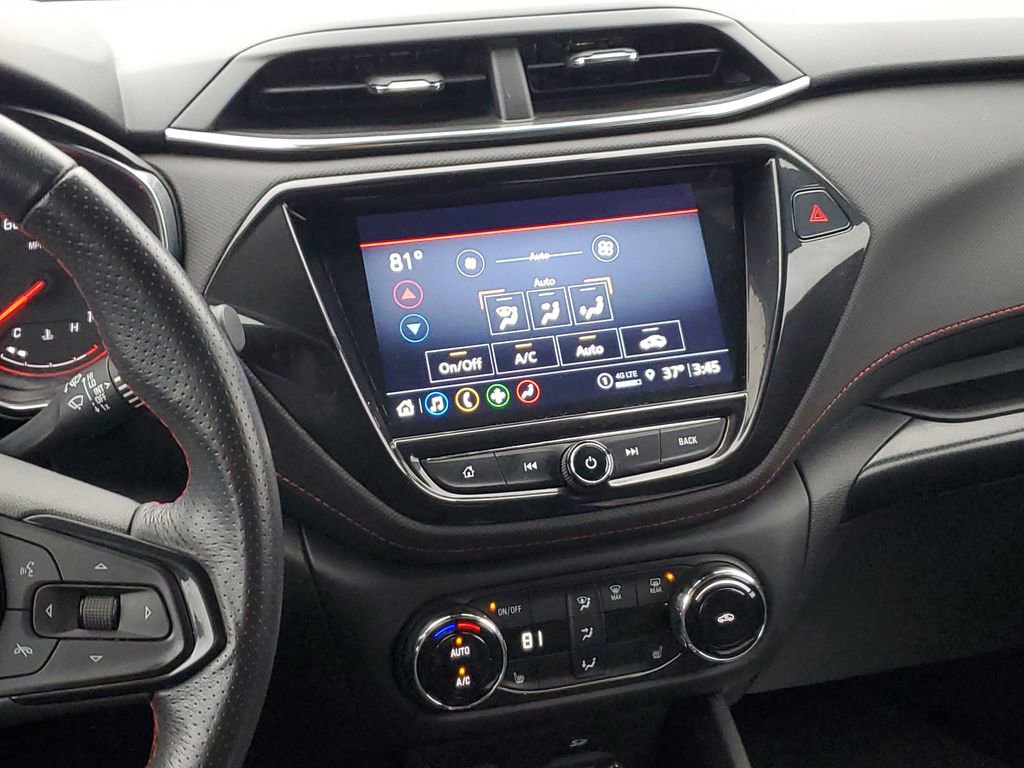 Used 2021 Chevrolet TrailBlazer RS w/ Technology Package image 34