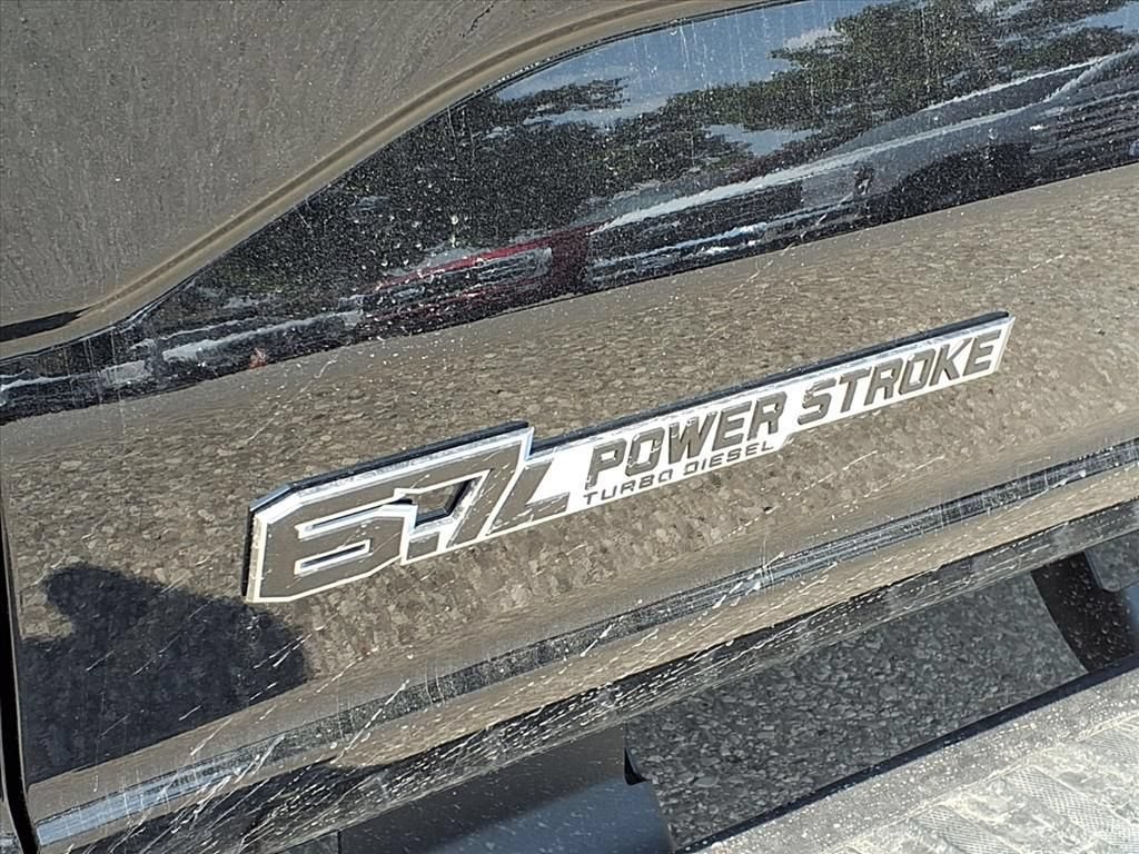 New 2026 Ford F250 Lariat w/ Black Appearance Package AWD/4WD image 25