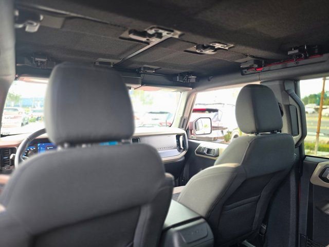 Used 2022 Ford Bronco Wildtrak image 15