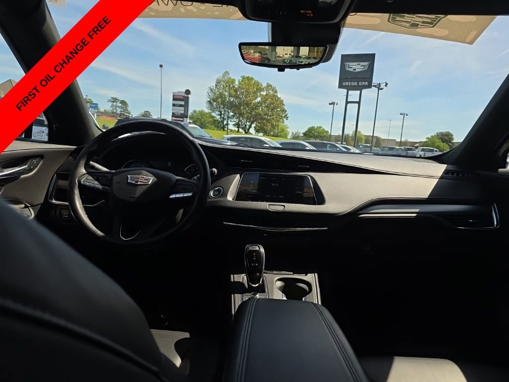 Used 2022 Cadillac XT4 Premium Luxury w/ Enhanced Visibility Package image 13