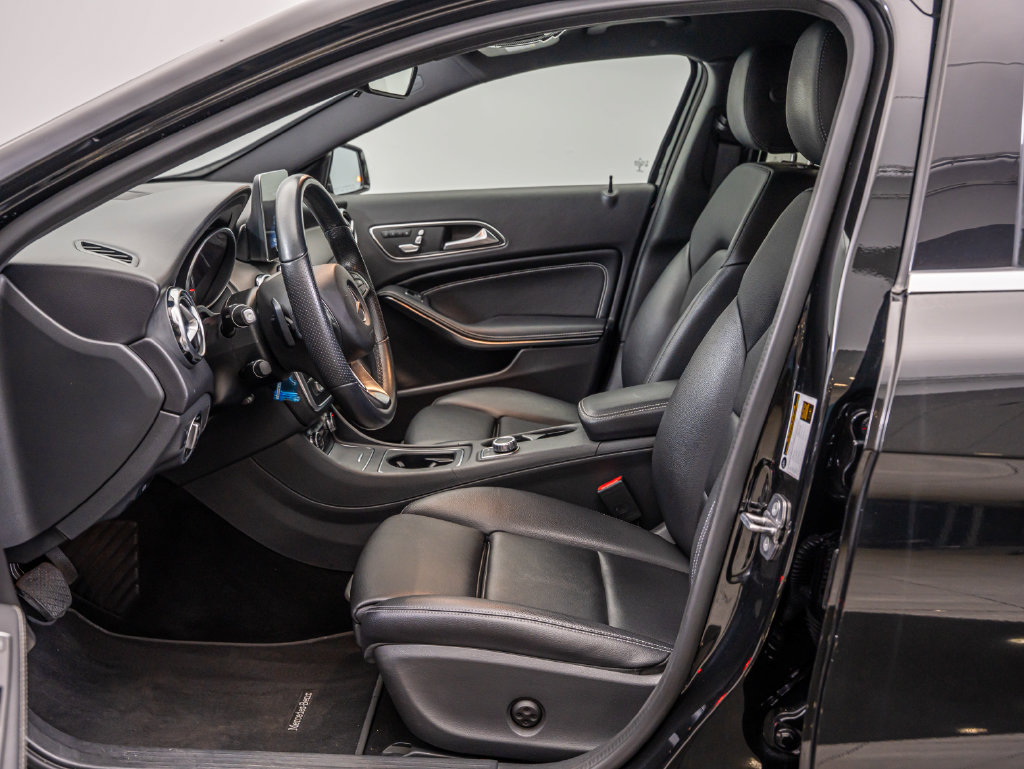 Used 2019 Mercedes-Benz GLA 250 4MATIC image 22