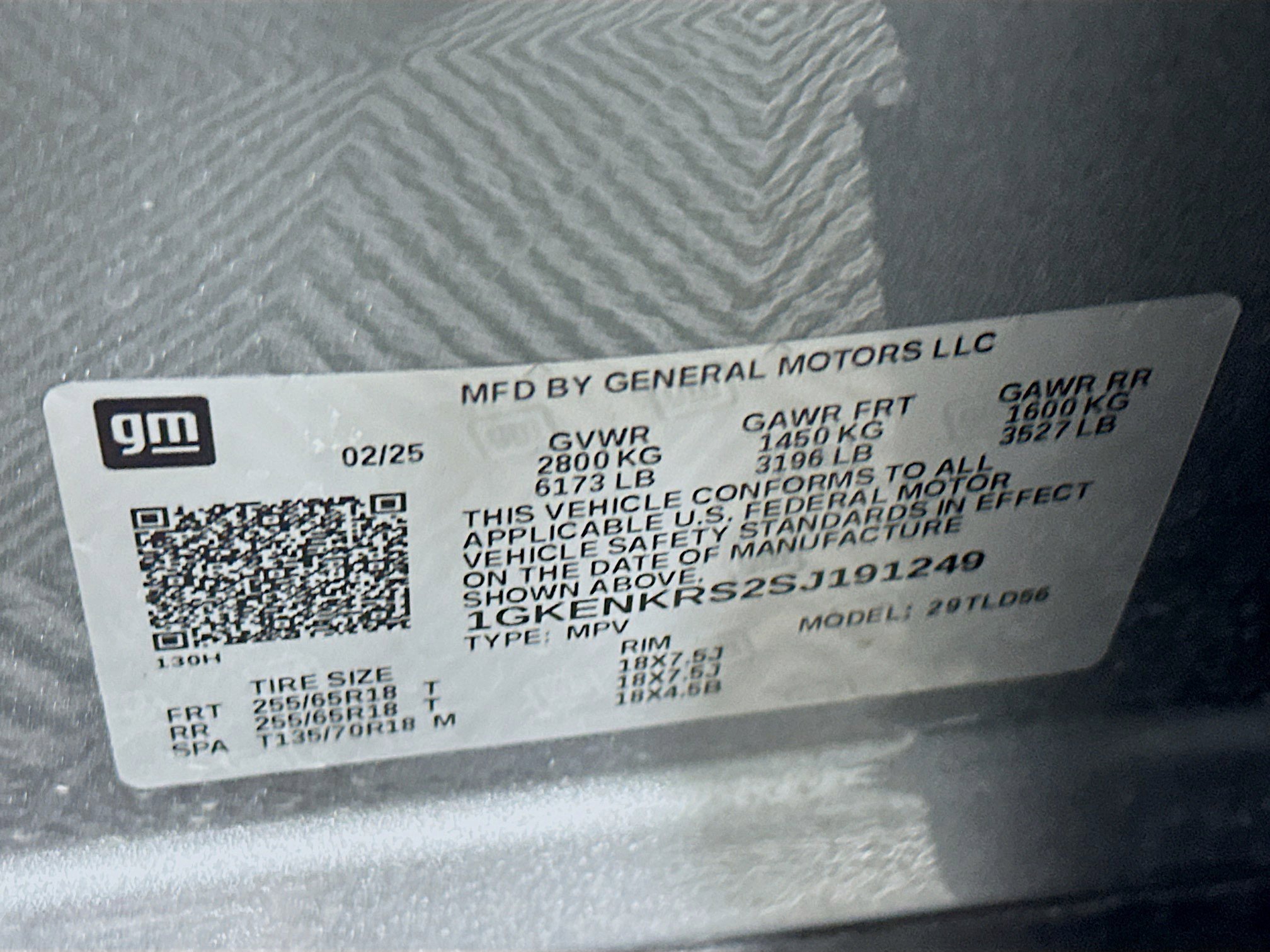 Used 2025 GMC Acadia Elevation image 12