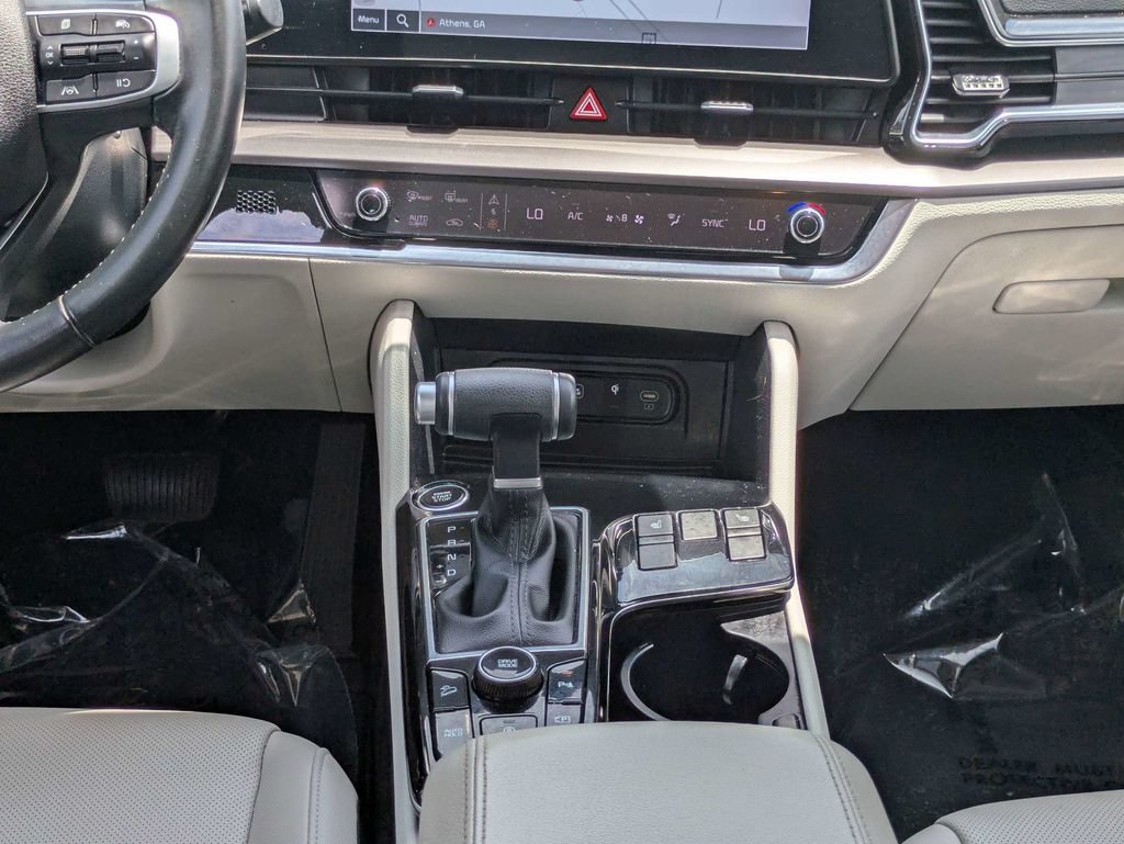 Used 2024 Kia Sportage EX FWD image 19