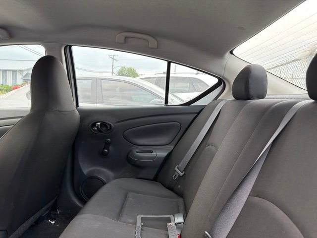 Used 2016 Nissan Versa S FWD image 12