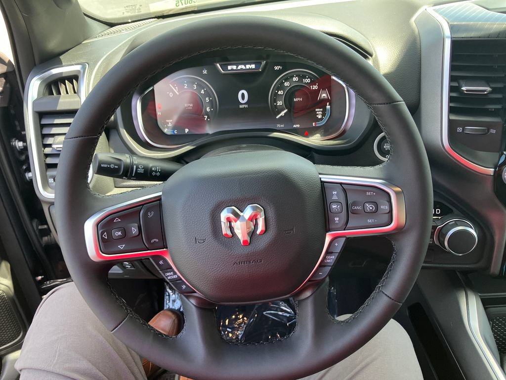New 2026 RAM 1500 Big Horn AWD/4WD image 17