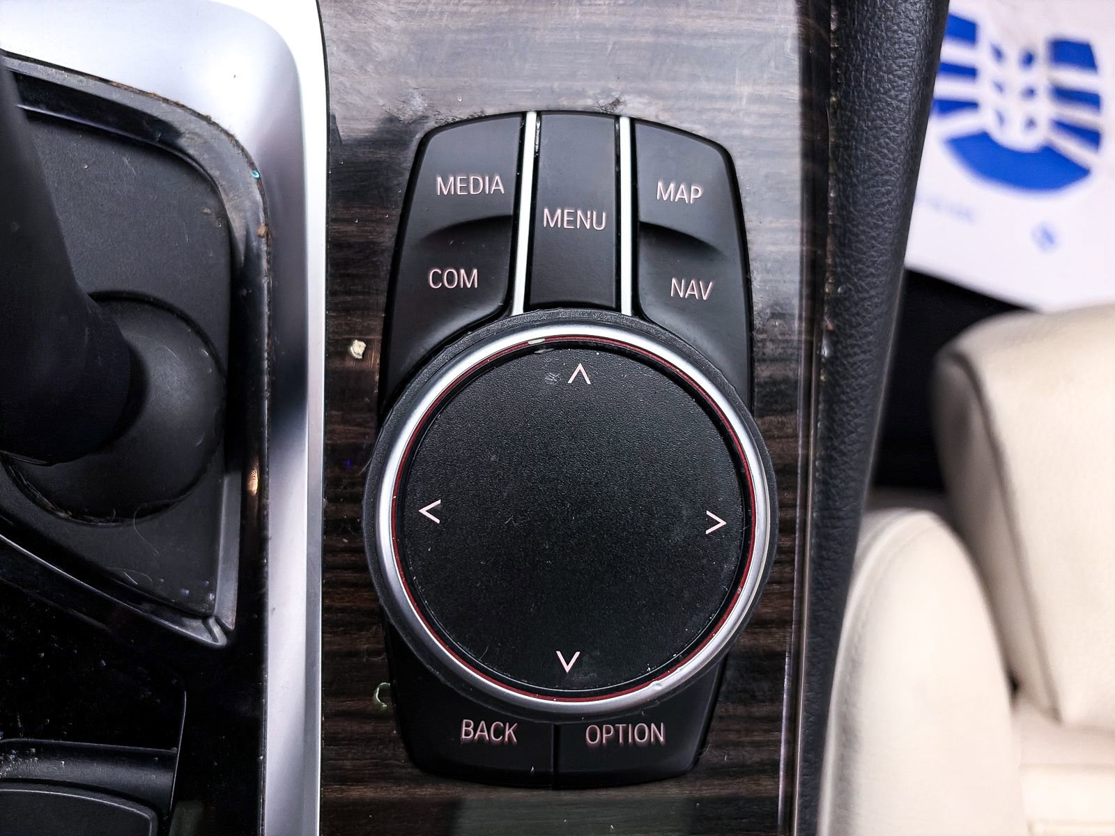Used 2019 BMW 540i w/ Executive Package image 24