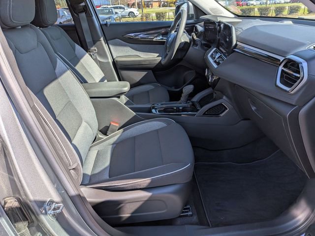 Used 2024 Chevrolet TrailBlazer LT image 35