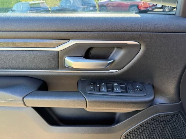 Used 2023 RAM 1500 Big Horn AWD/4WD image 15