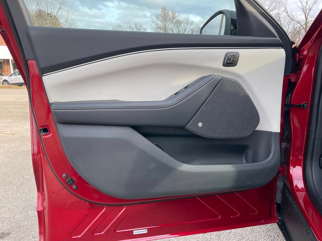 New 2023 Ford Mustang Mach-E Premium RWD image 11