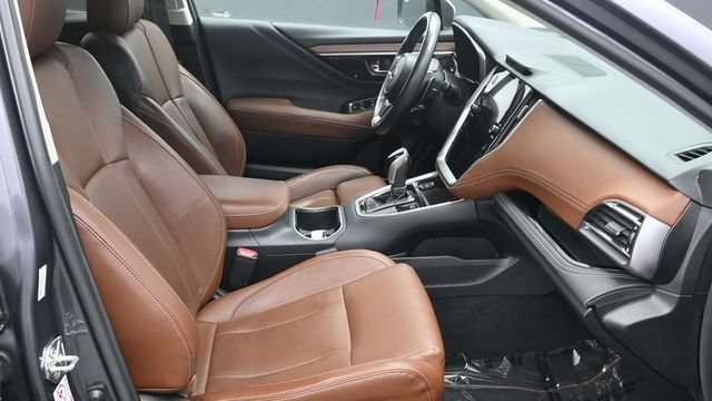 Used 2020 Subaru Outback Touring XT AWD/4WD image 10