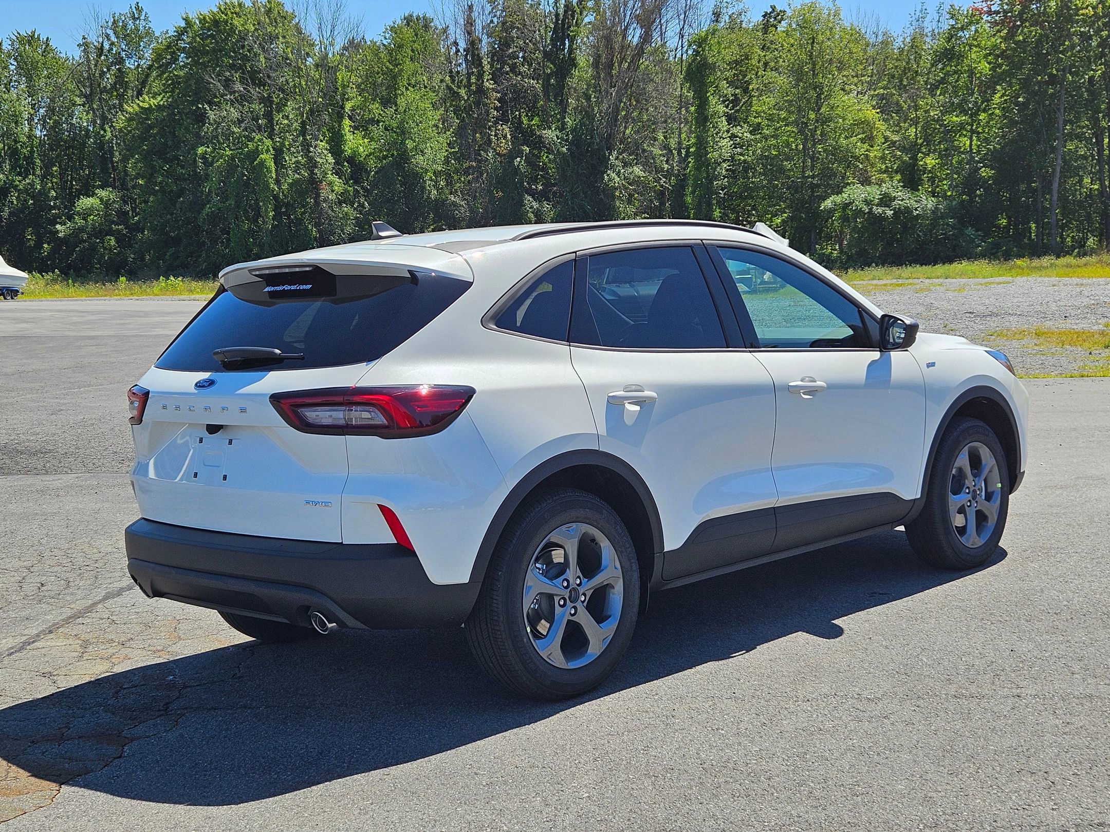 New 2025 Ford Escape ST-Line w/ Cold Weather Package image 3