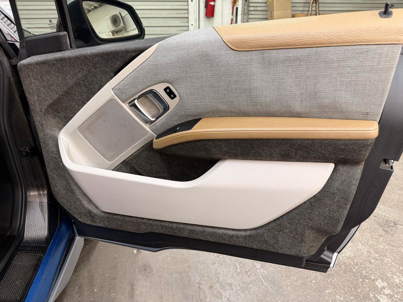 Used 2014 BMW i3 RWD image 28