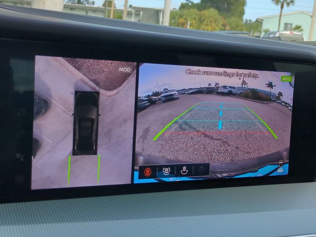 Certified 2025 Nissan Murano SL image 22