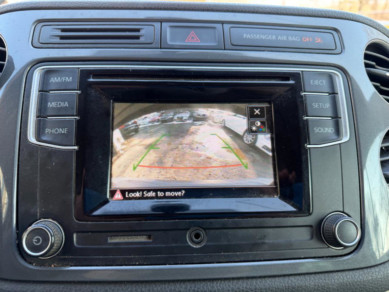 Used 2016 Volkswagen Tiguan S image 36