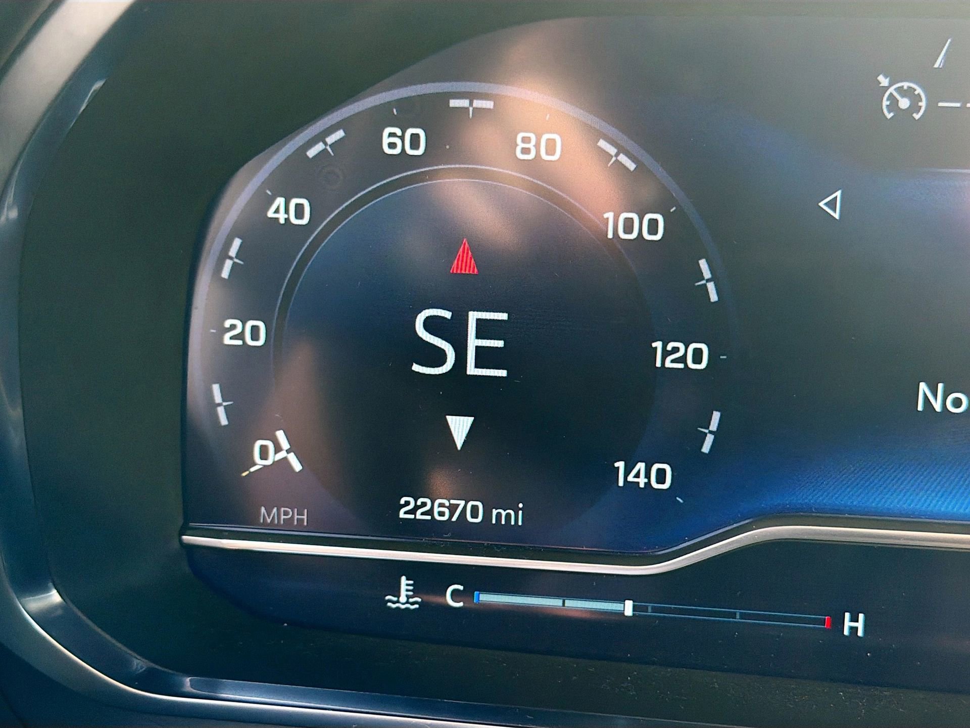 Used 2024 Chevrolet Suburban Z71 w/ Luxury Package image 45