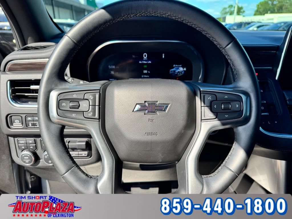 Used 2023 Chevrolet Suburban Z71 w/ Z71 Off-Road Package AWD/4WD image 19