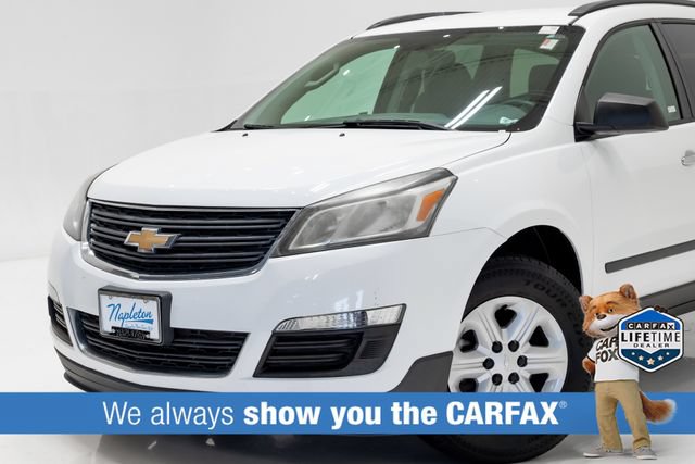 Used 2017 Chevrolet Traverse LS FWD image 2