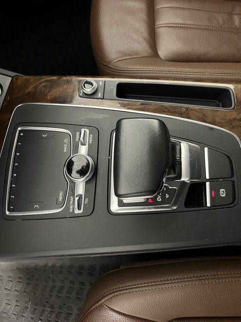 Used 2018 Audi Q5 2.0T Premium Plus w/ Premium Plus Package image 19