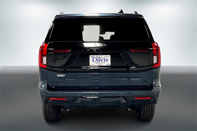 New 2025 Ford Expedition Max Platinum image 4