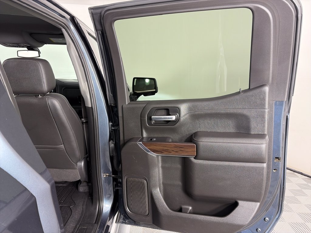 Used 2019 GMC Sierra 1500 SLT w/ SLT Premium Package AWD/4WD image 27