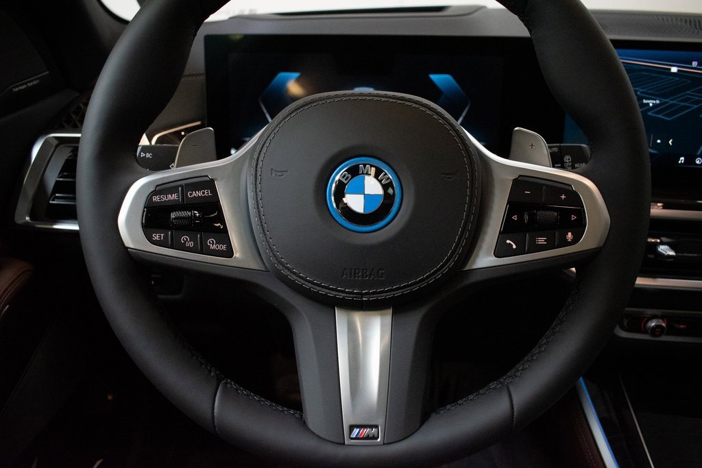 New 2026 BMW X5 xDrive50e w/ M Sport Package image 12