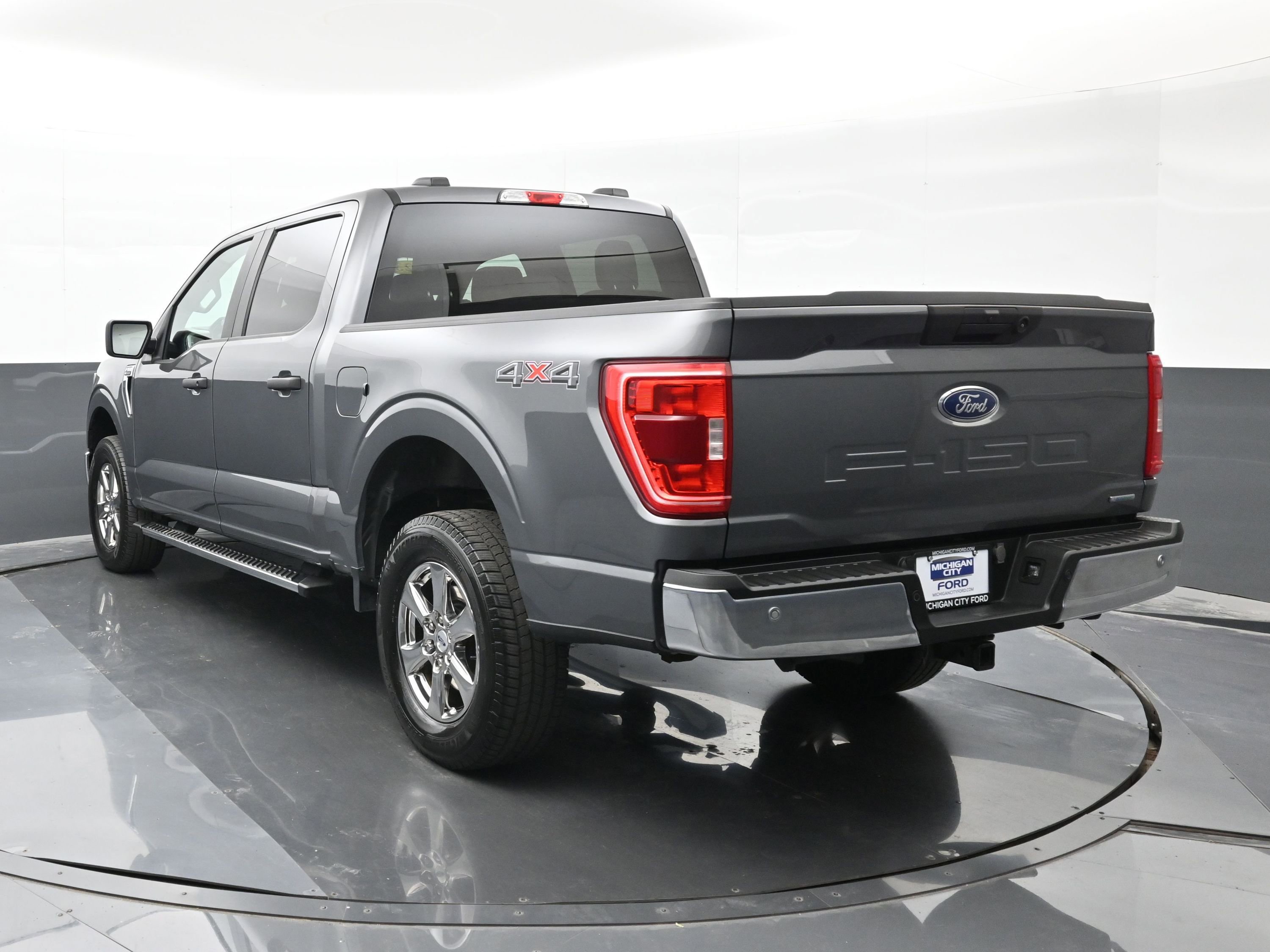 Used 2023 Ford F150 XLT image 6