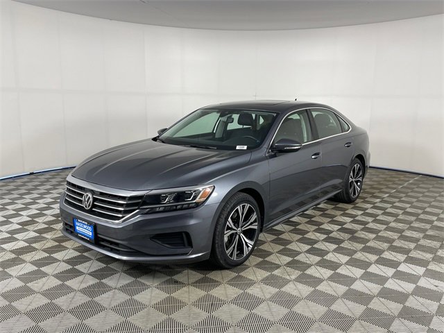 Used 2022 Volkswagen Passat 2.0T SE