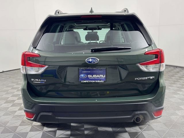 Certified 2023 Subaru Forester Limited image 9