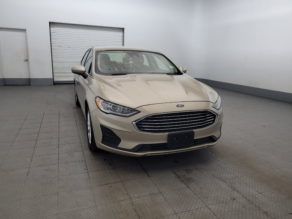 Used 2019 Ford Fusion SE FWD image 14