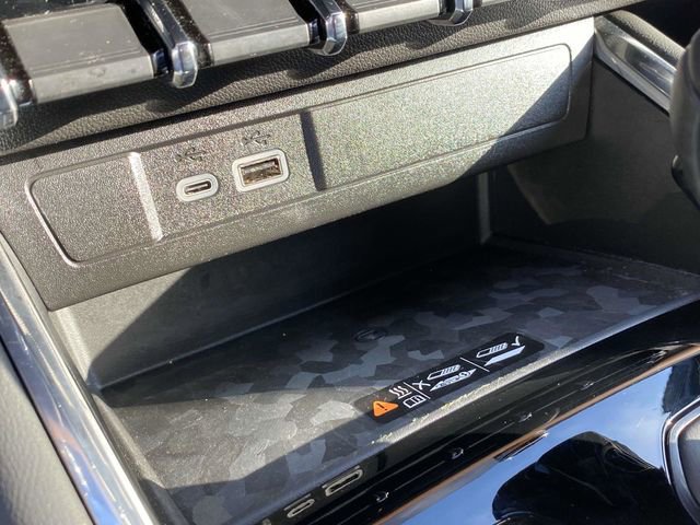 Used 2024 GMC Canyon AT4 w/ AT4 Premium Package image 30