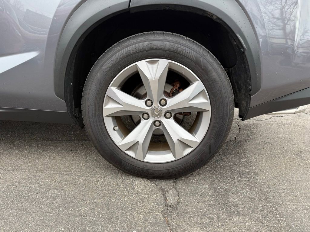 Used 2017 Lexus NX 200t AWD w/ Premium Package image 28